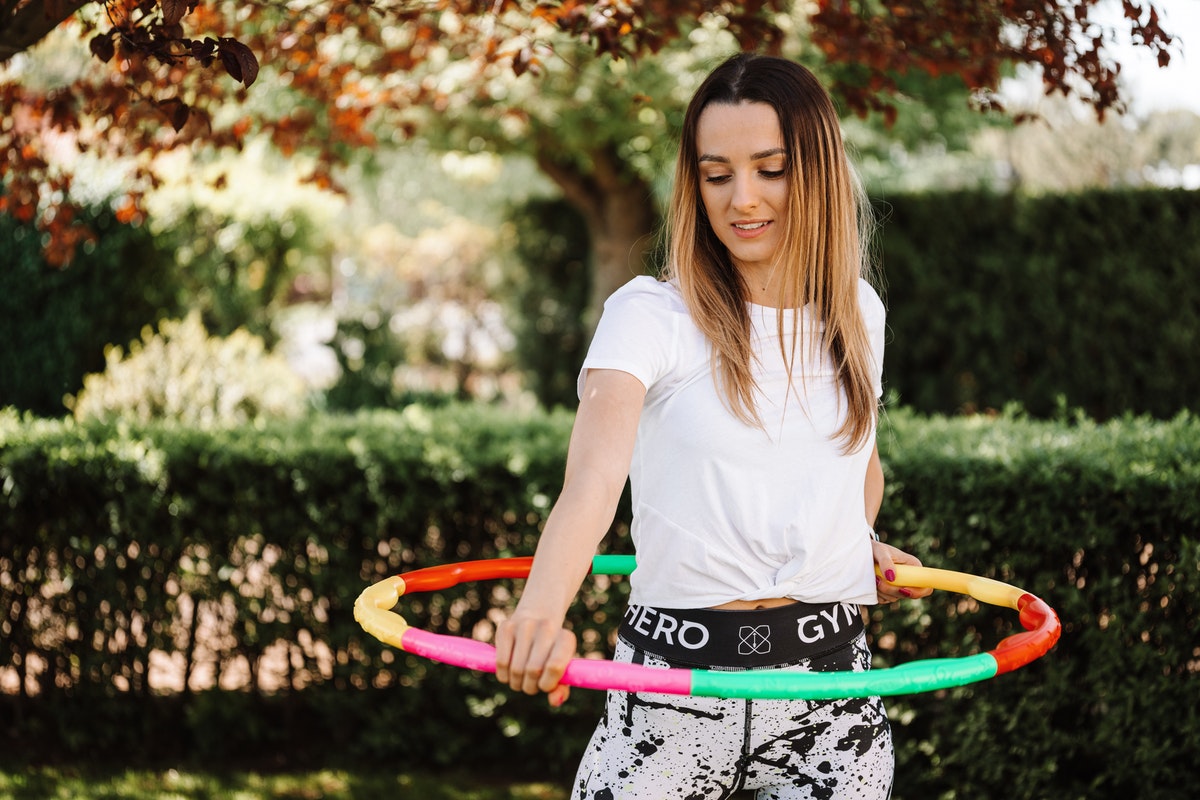 How a Weighted Hula Hoop Can Help You Stay Fit The Detox Cafe