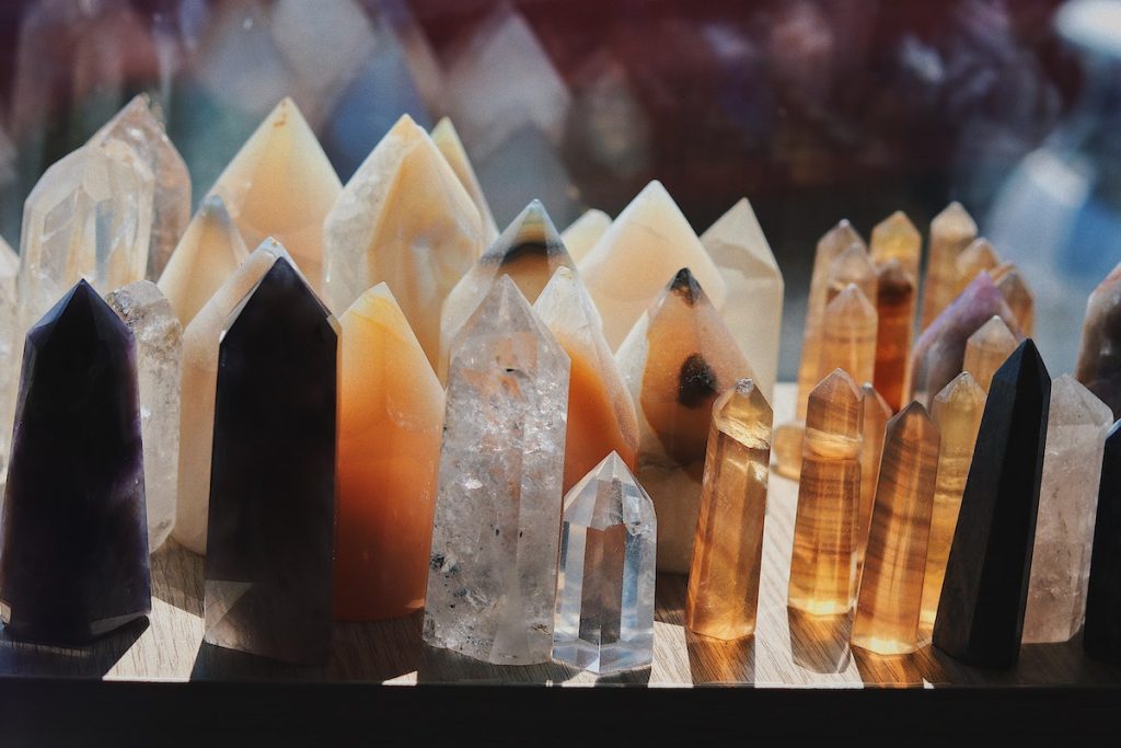 different kinds of crystals